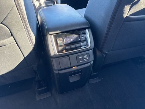 Certified 2023 Subaru Ascent Onyx Edition image 24