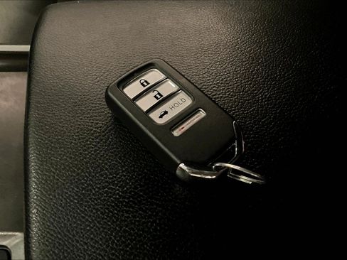 Used 2018 Honda Accord Sport image 34