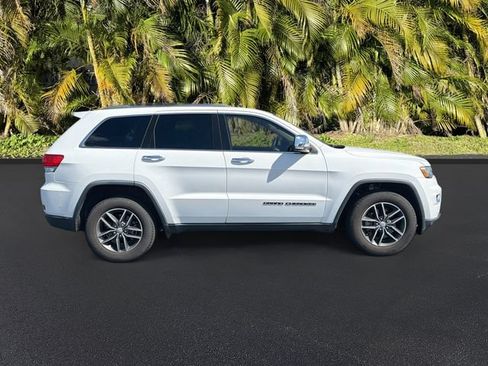 Used 2018 Jeep Grand Cherokee Limited RWD image 3