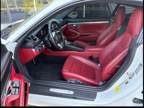 Used 2021 Porsche 718 Cayman S RWD image 8