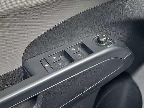 Used 2015 Chevrolet Sonic LTZ FWD image 11