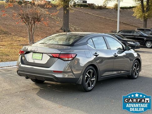 Used 2024 Nissan Sentra SV image 5