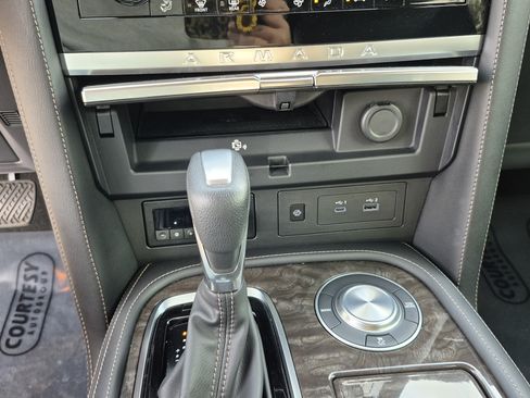 Certified 2023 Nissan Armada Platinum w/ Captain's Chairs Package RWD image 34