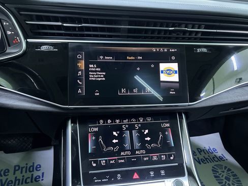 Used 2019 Audi Q8 Prestige AWD/4WD image 21
