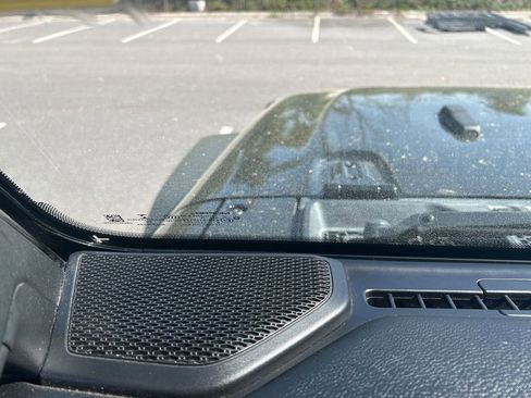 Used 2020 Jeep Wrangler Sport image 28