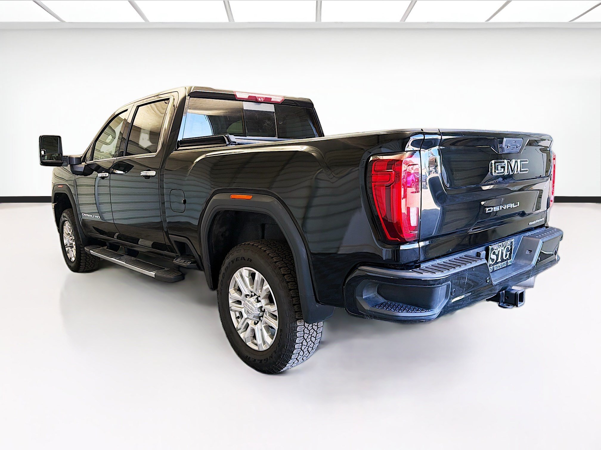 Used 2020 GMC Sierra 2500 Denali w/ Denali Ultimate Package AWD/4WD image 6