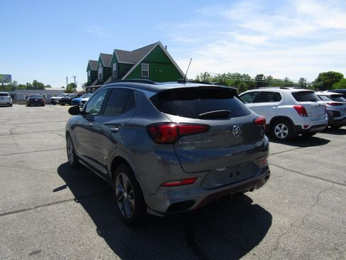 Used 2020 Buick Encore GX Select w/ Sport Touring Package FWD image 5