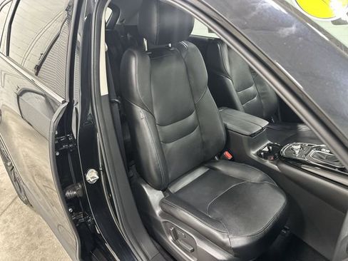 Used 2023 MAZDA CX-9 Touring Plus AWD/4WD image 19
