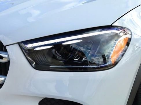 Certified 2026 Mercedes-Benz GLE 350 4MATIC image 8