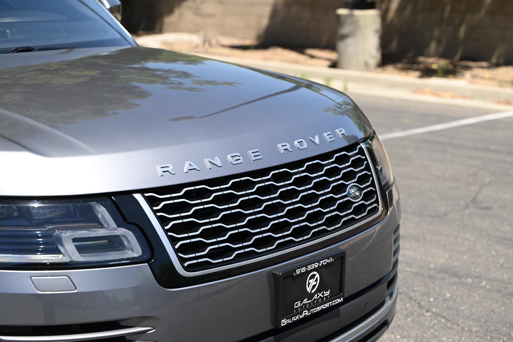 Used 2020 Land Rover Range Rover HSE AWD/4WD image 9