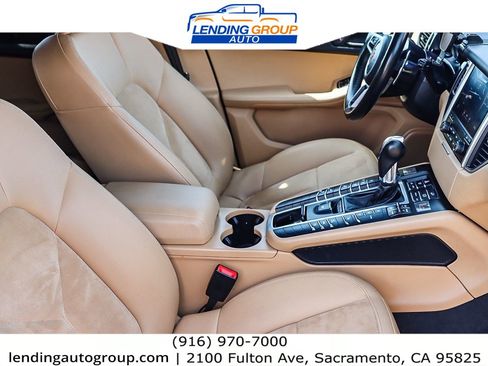 Used 2018 Porsche Macan image 15