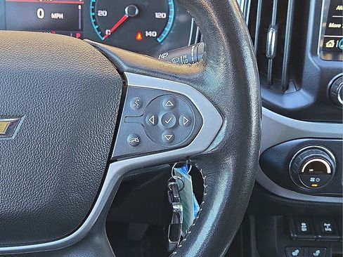 Used 2021 Chevrolet Colorado ZR2 image 19