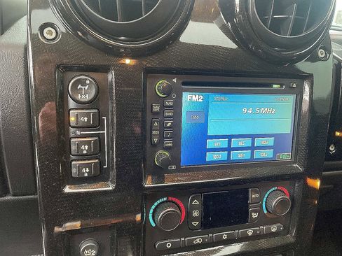 Used 2006 HUMMER H2 w/ Limited Edition H2 image 18