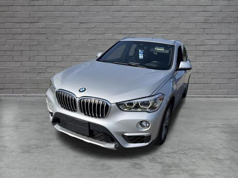 Used 2018 BMW X1 xDrive28i AWD/4WD image 2