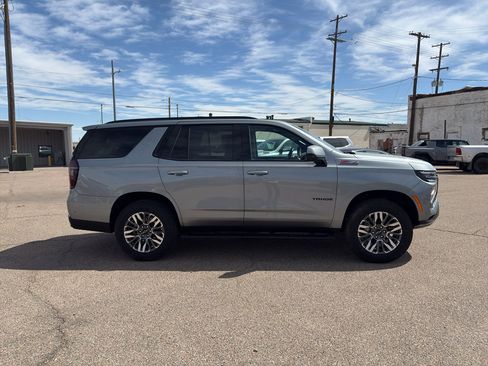 Used 2025 Chevrolet Tahoe Z71 AWD/4WD image 25
