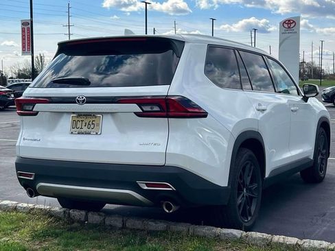 Used 2026 Toyota Grand Highlander AWD Hybrid image 5