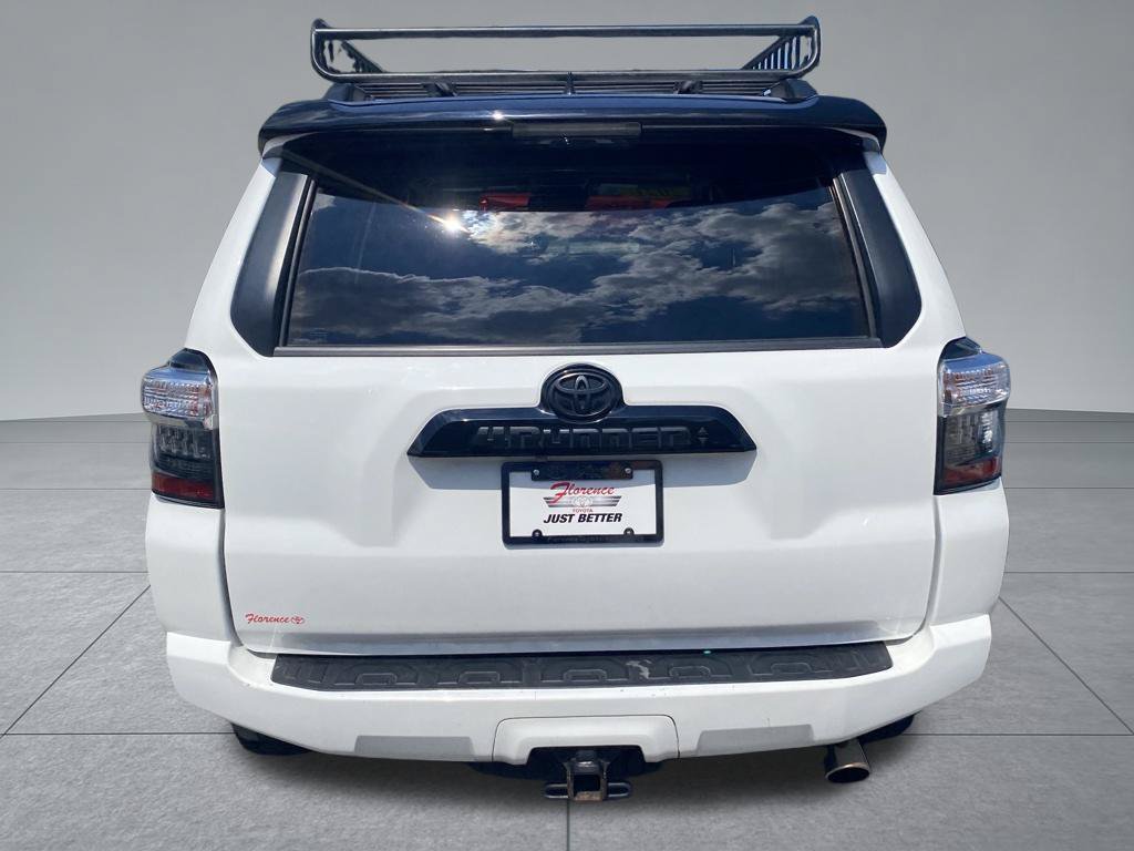 Used 2021 Toyota 4Runner Venture w/ Moonroof Package AWD/4WD image 10