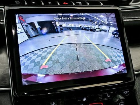 Used 2021 Jeep Grand Cherokee L Limited image 25