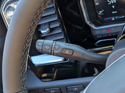 New 2026 GMC Sierra 1500 SLE image 41