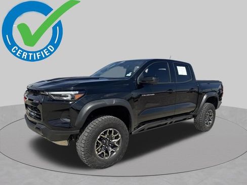 Used 2024 Chevrolet Colorado ZR2 w/ Technology Package AWD/4WD image 1