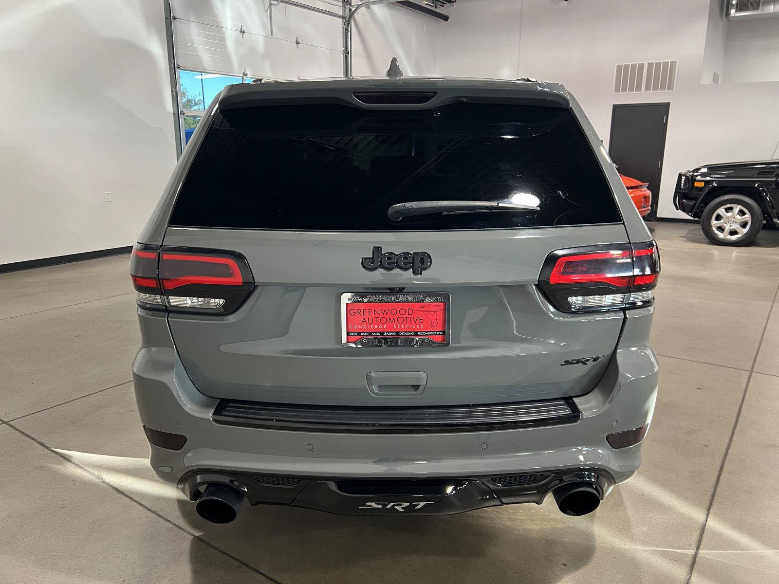 Used 2019 Jeep Grand Cherokee SRT AWD/4WD image 6