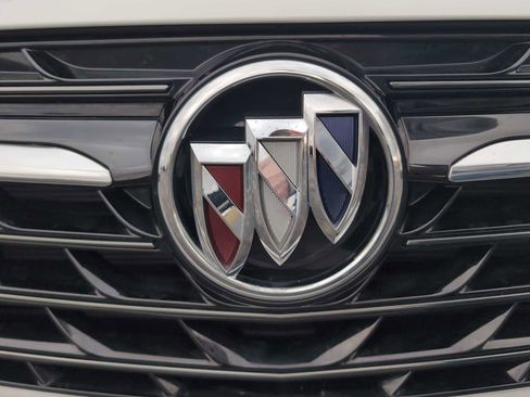 Used 2023 Buick Envision Essence w/ Sport Touring Package image 30