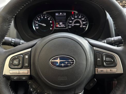 Used 2018 Subaru Forester 2.5i Touring w/ Popular Package #3B AWD/4WD image 24