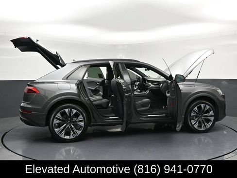 Used 2025 Audi Q8 Premium Plus AWD/4WD image 36