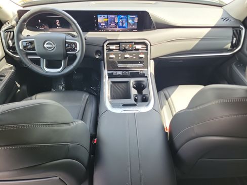 Certified 2026 Nissan Armada SV RWD image 18
