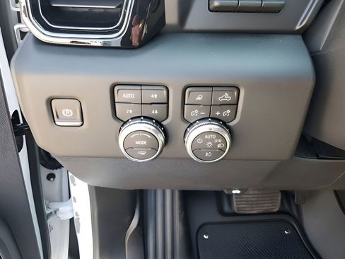 New 2026 GMC Sierra 1500 AT4X image 62