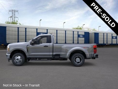 New 2026 Ford F350 4x4 Regular Cab DRW Super Duty image 3