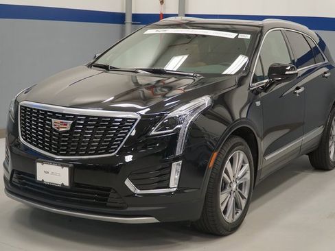 Certified 2023 Cadillac XT5 Premium Luxury image 1