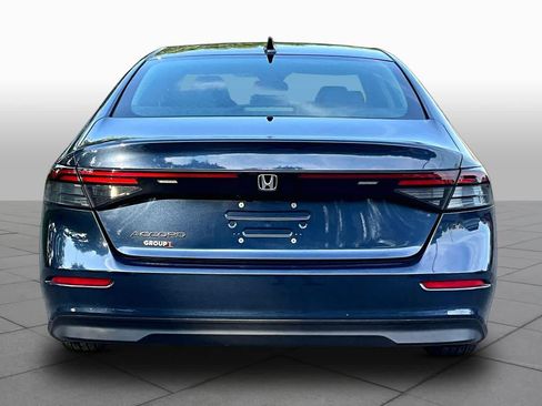 Used 2023 Honda Accord EX image 5