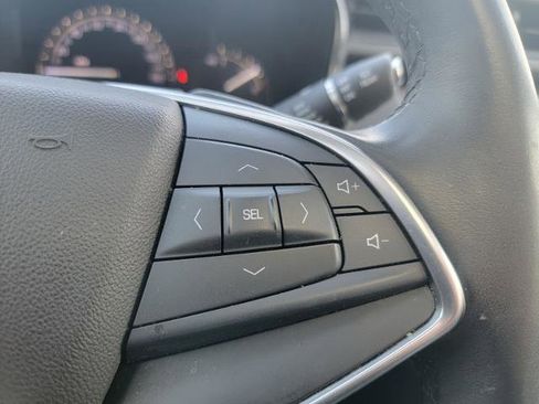 Used 2017 Cadillac XT5 Luxury w/ LPO, Wheel Lock Package image 23