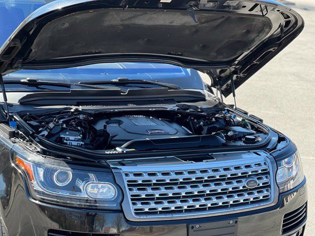 Used 2017 Land Rover Range Rover HSE AWD/4WD image 46