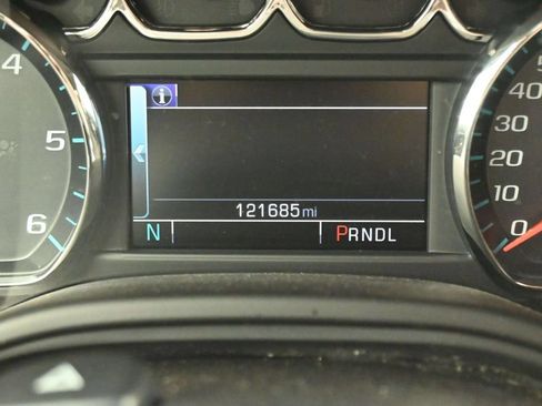 Used 2018 Chevrolet Tahoe LS w/ All-Season Package AWD/4WD image 17