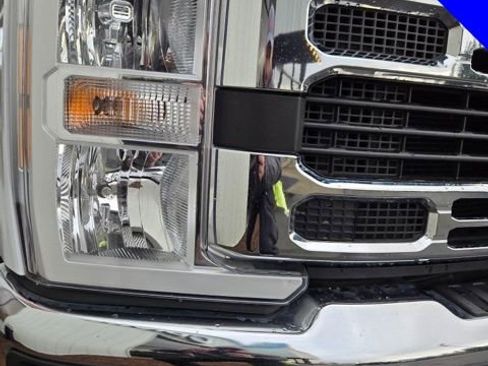 Certified 2025 Ford F250 XLT w/ FX4 Off-Road Package image 43