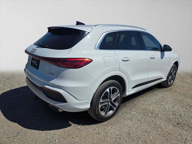 New 2026 Audi Q5 Premium Plus AWD/4WD image 3