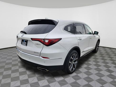 Used 2023 Acura MDX SH-AWD w/ Technology Package image 4