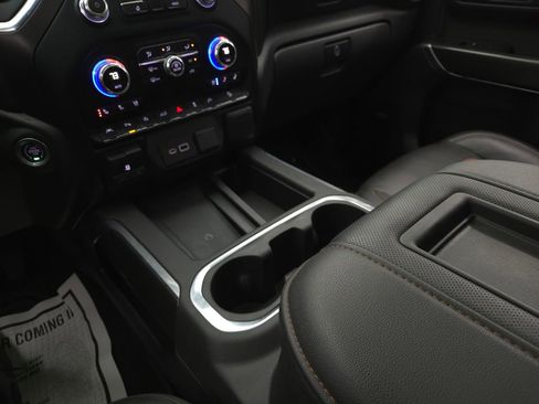 Used 2021 GMC Sierra 1500 AT4 w/ AT4 Premium Package image 34