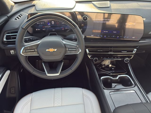 Used 2026 Chevrolet Traverse High Country w/ LPO, Floor Liner Package AWD/4WD image 13