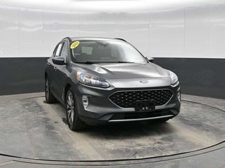 Used 2021 Ford Escape Titanium video 2