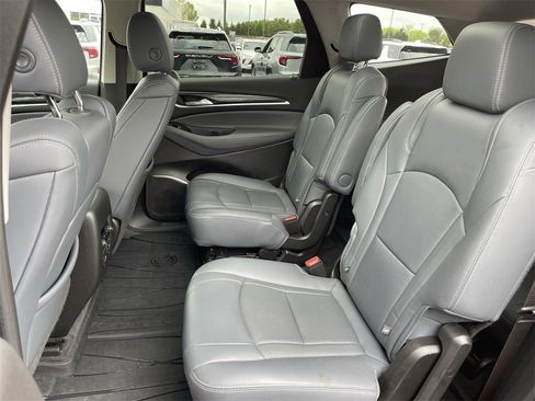 Used 2020 Buick Enclave Essence w/ Sound and Sites Package image 23