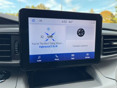 Used 2024 Ford Explorer XLT w/ Equipment Group 202A image 14