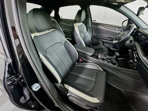 Used 2026 Kia K5 GT-Line w/ GT-Line Premium Package FWD image 31