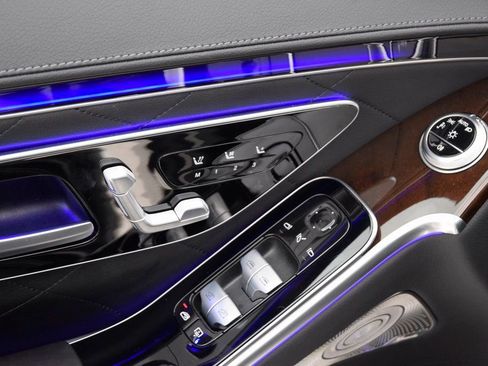 Used 2025 Mercedes-Benz S 580 4MATIC Sedan image 23