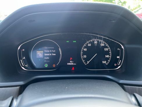 Used 2018 Honda Accord EX image 17