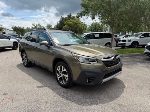 Used 2021 Subaru Outback Limited w/ Popular Package #2 AWD/4WD image 1
