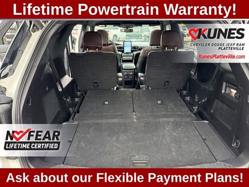 Used 2021 Ford Explorer Platinum image 39