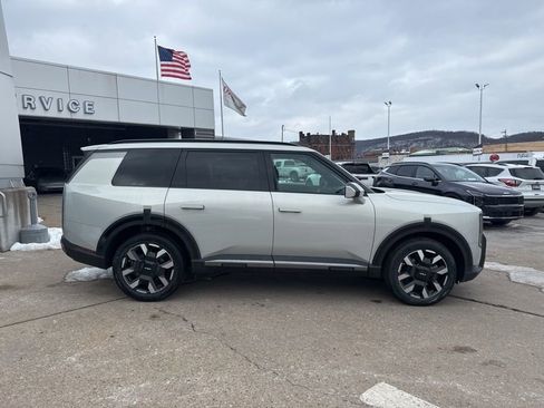 New 2027 Kia Telluride S w/ Towing Package image 8
